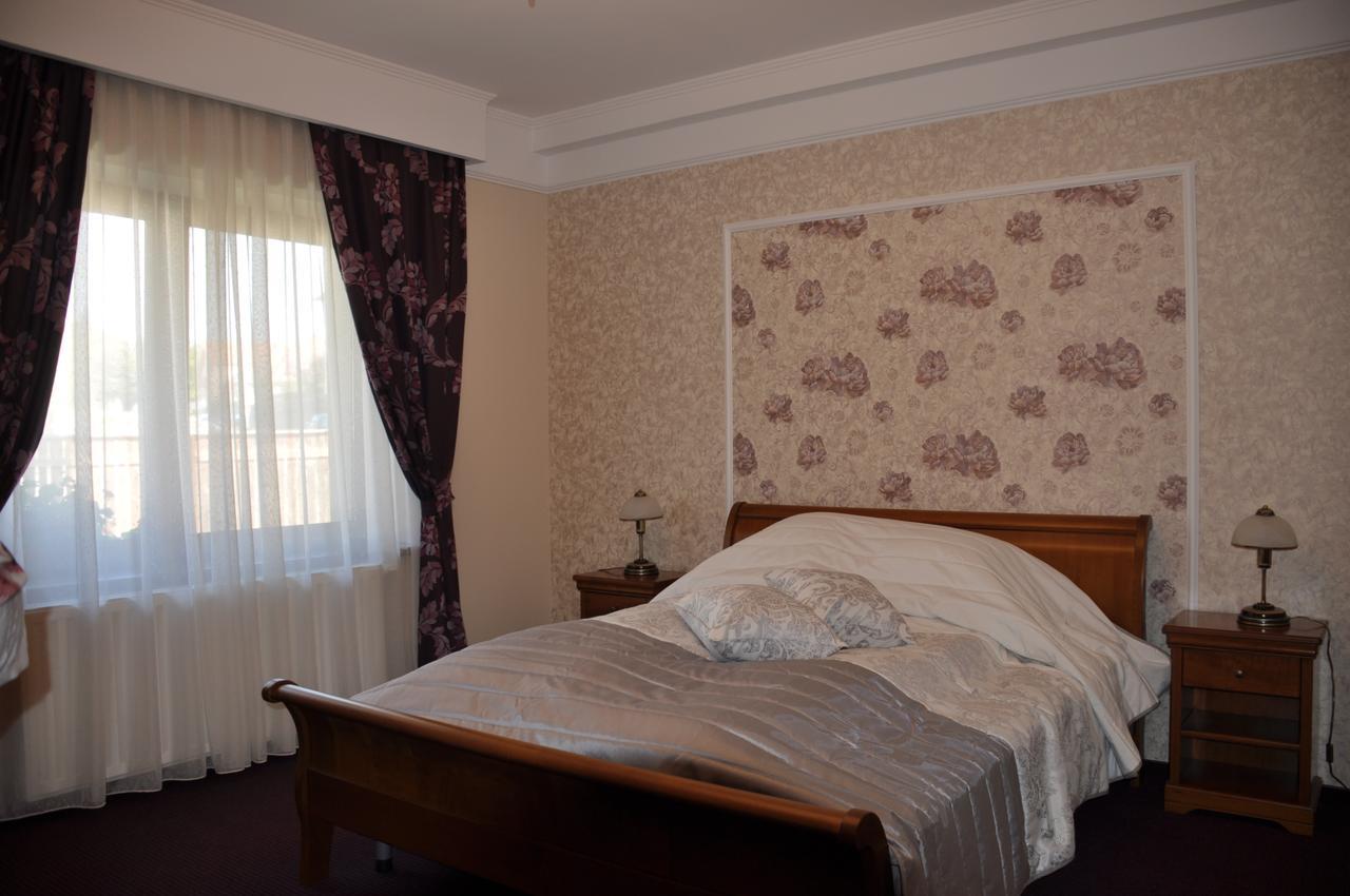 Vila Anna Malnas Bai Екстериор снимка